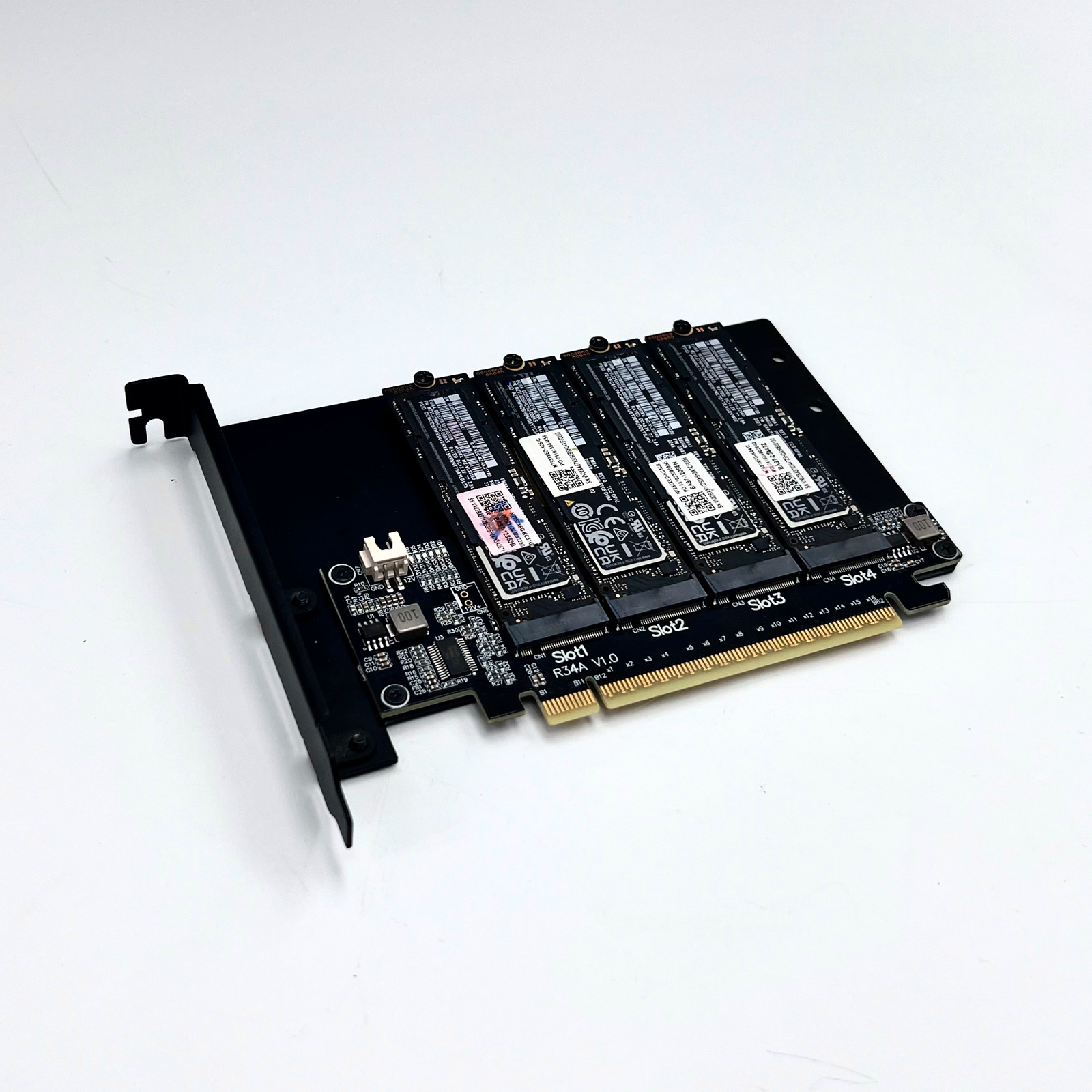 PCIe 5.0 x16 to Quad M.2 NVMe  - Quad M.2 Nvme Pcie Bifurcation Card 评论和价格